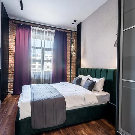 Royal Apartment *