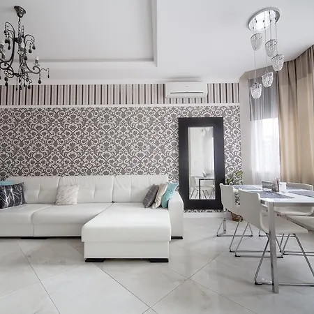 Apartment Royal